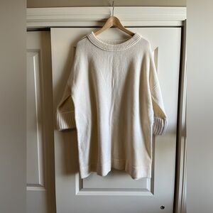 100% lambswool sweater